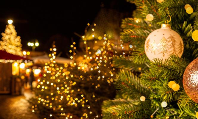 A stroll through the Parisian Christmas markets