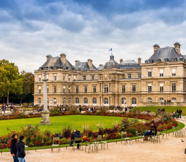 Experience Elegant and Cultural Paris  - Hôtel Le Six