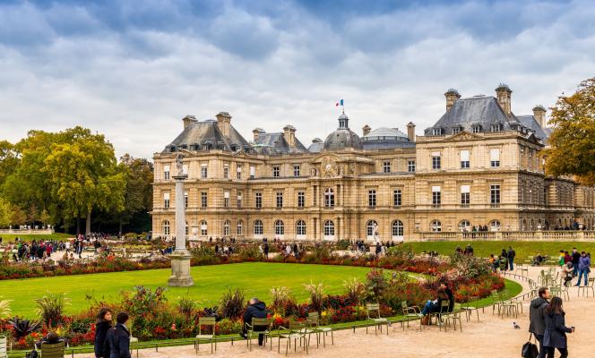 Experience Elegant and Cultural Paris  - Hôtel Le Six